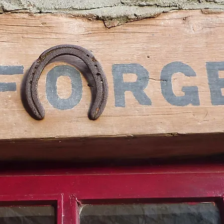 Old Mill Hostel *